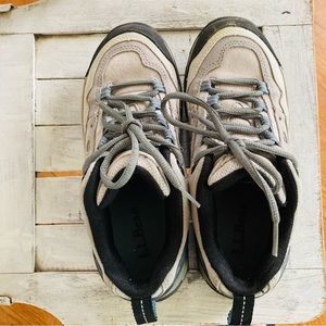 LL Bean size 7 hiking boots grey and green